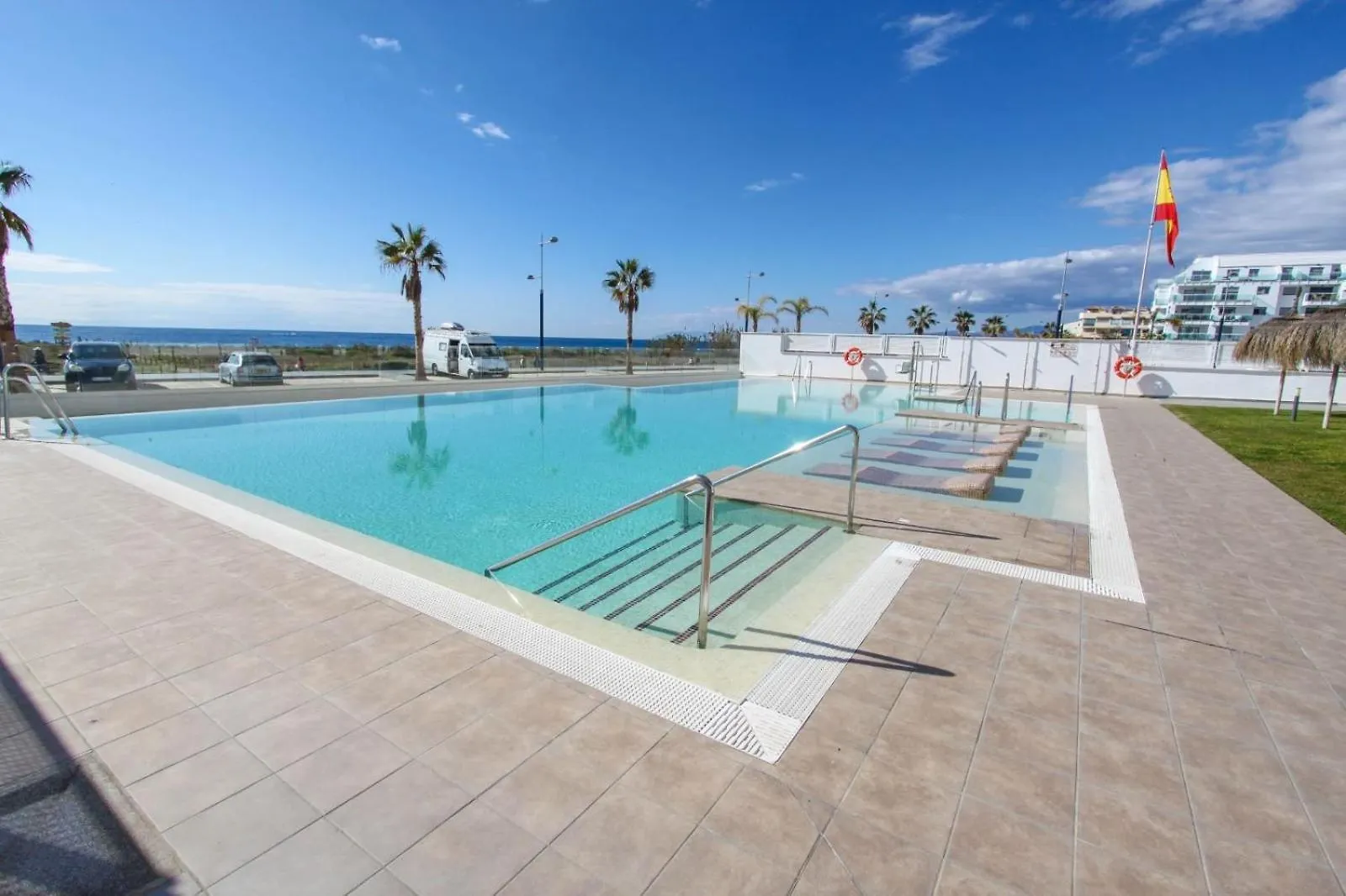 Apartamento Atico Frontal Al Mar En Duna Beach Con Vistas Torrox